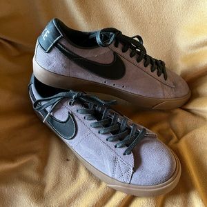 Nike men’s size 7.5 new sneakers